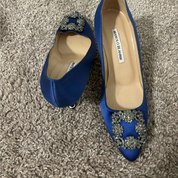 Beautiful shoes almost new !!! - Picture 2 of 5